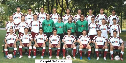 Echipa - ANTRENORI: Razvan LUCESCU, Marian RADA, Marian - Echipa